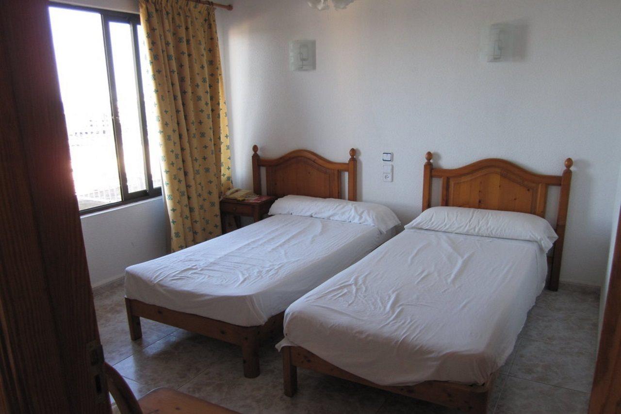 Apartamentos Playa Moreia S'Illot  Ngoại thất bức ảnh
